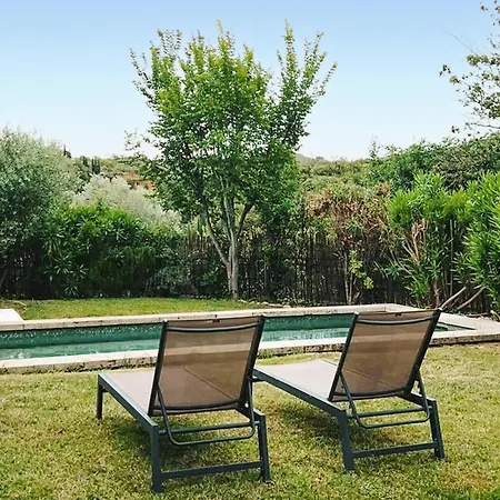 Stunning In Casa de Férias Saint-Laurent-de-la-Cabrerisse
